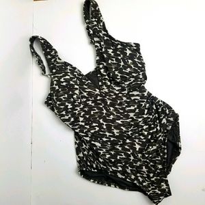 Ann Taylor Loft Beach Animal print Swimsuit Sz 12